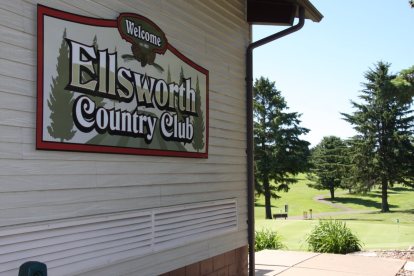 Ellsworth Country Club in Ellsworth, WI